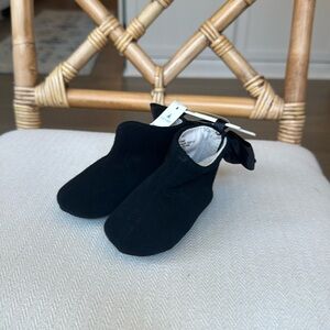 BABY GAP BLACK BOOTIES WITH BOWS FOR BABIES